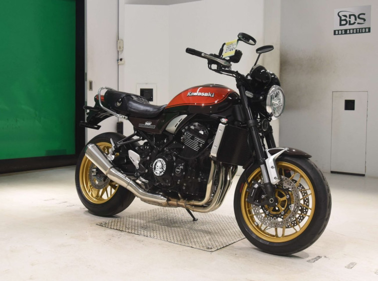 Мотоцикл Kawasaki Z900RS с пробегом 18114 km