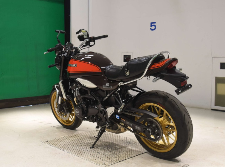 Мотоцикл Kawasaki Z900RS с пробегом 18114 km