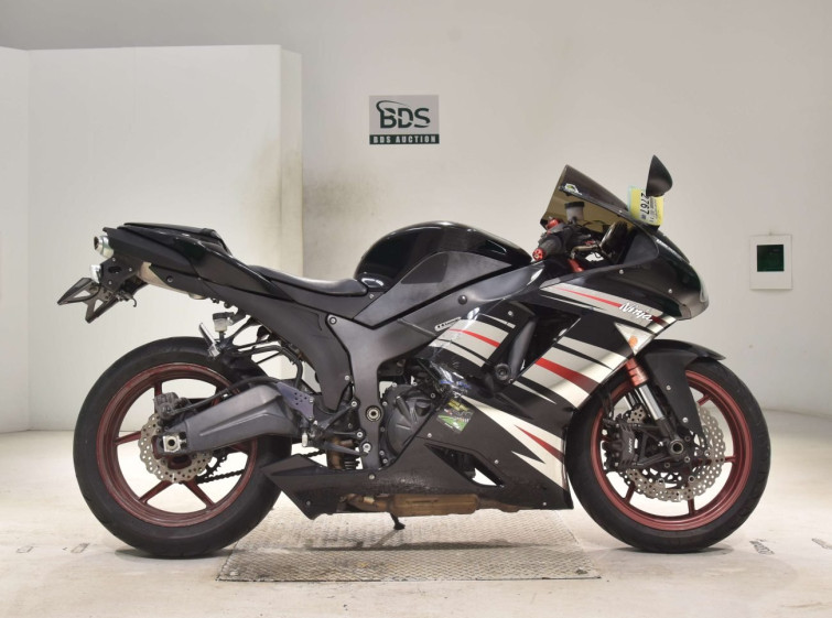 Мотоцикл Kawasaki ZX-6R с пробегом 26428 km