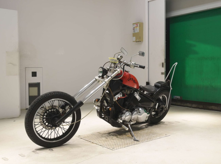 Мотоцикл Yamaha DRAGSTAR XVS400 с пробегом 14572 km