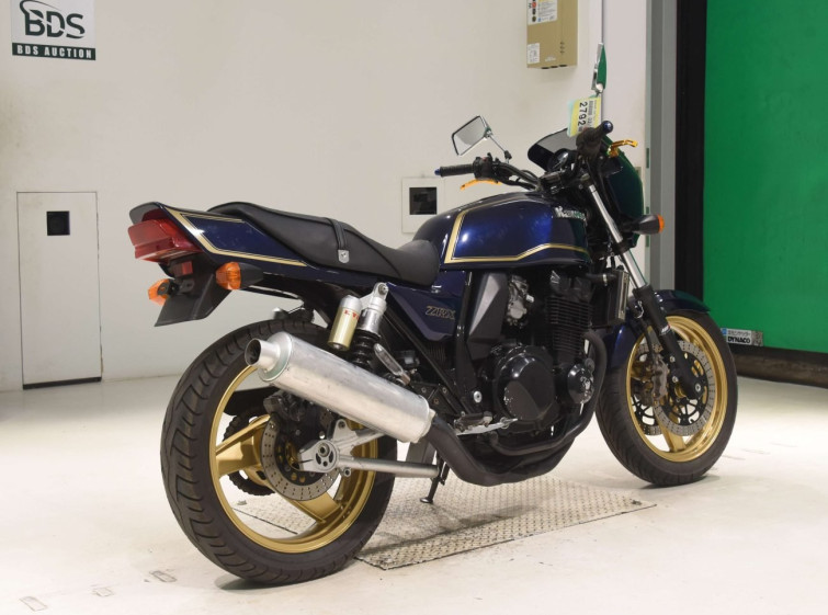 Мотоцикл Kawasaki ZRX400 з пробігом 5275 km