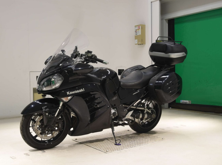 Мотоцикл Kawasaki GTR1400 CONCOURS с пробегом 58488 km