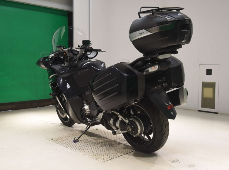 Мотоцикл Kawasaki GTR1400 CONCOURS с пробегом 58488 km