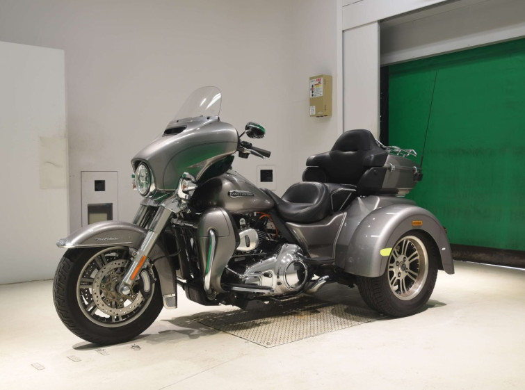 Мотоцикл HD ELECTRA GLIDE FLHTCU1690 TRIKE с пробегом 28802 km