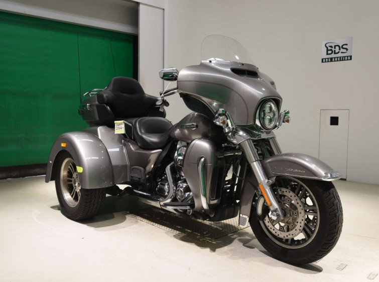 Мотоцикл HD ELECTRA GLIDE FLHTCU1690 TRIKE с пробегом 28802 km