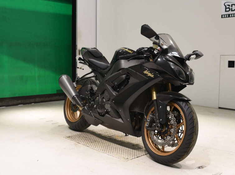 Мотоцикл Kawasaki NINJA ZX-10R з пробігом 38519 km