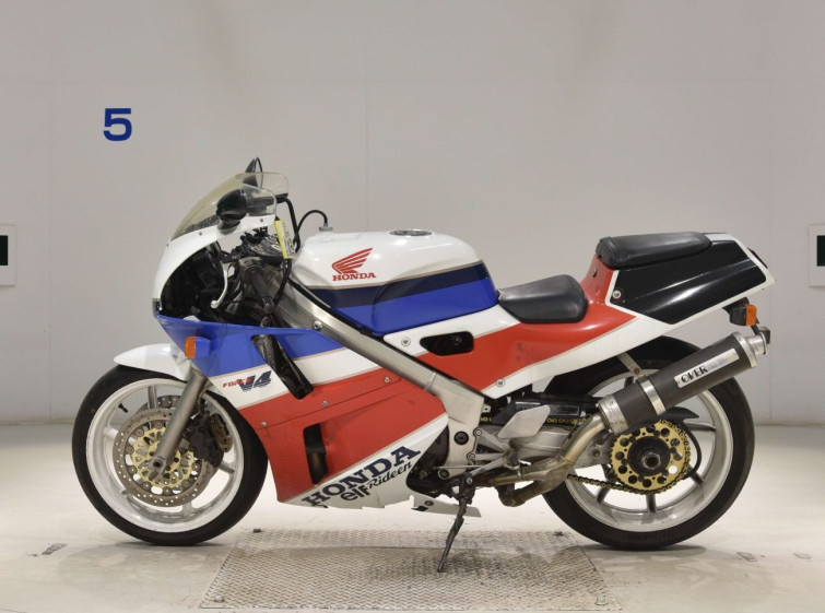 Мотоцикл Honda VFR400R-2 с пробегом 31284 km