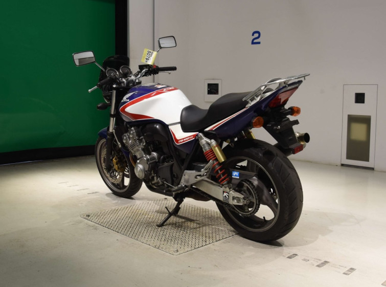 Мотоцикл Honda CB400SFV с пробегом 21353 km