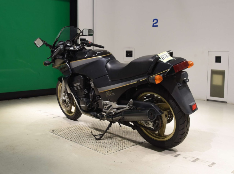 Мотоцикл Kawasaki GPZ900R с пробегом 7646 km