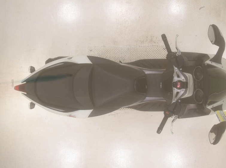 Мотоцикл Suzuki RV850 з пробігом 11610 km