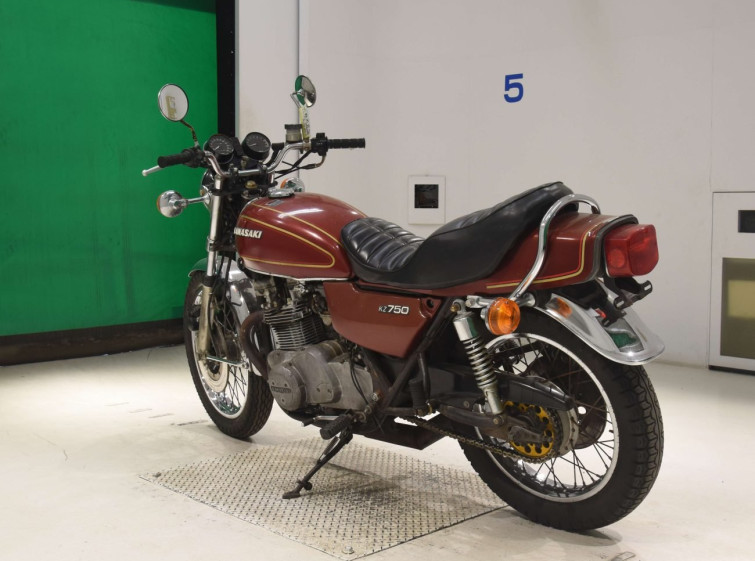 Мотоцикл Kawasaki Z750T з пробігом 750 km
