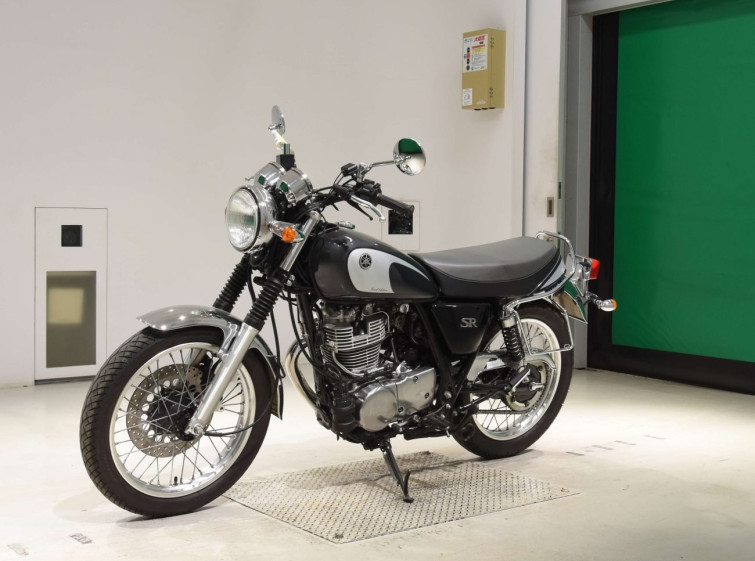 Мотоцикл Yamaha SR400 з пробігом 16051 km