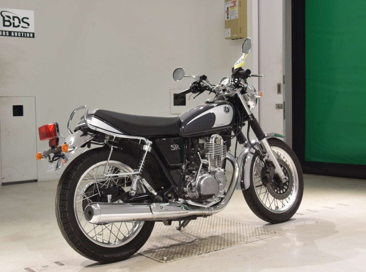 Мотоцикл Yamaha SR400 з пробігом 16051 km