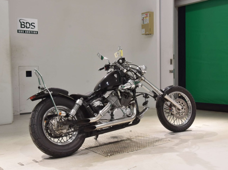 Мотоцикл Yamaha DRAGSTAR XVS250 с пробегом 17765 km