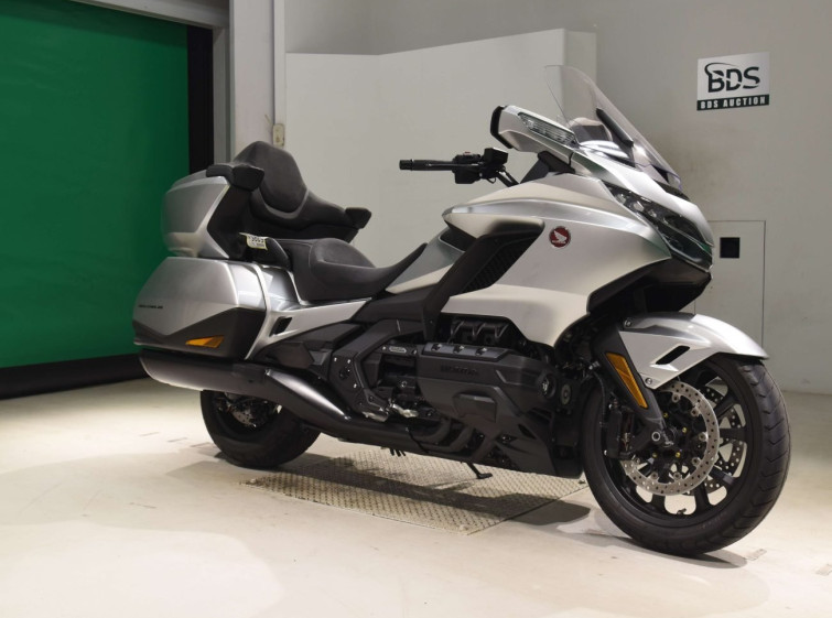 Мотоцикл Honda GL1800 TOUR D с пробегом 47 km