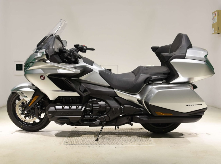 Мотоцикл Honda GL1800 TOUR D с пробегом 47 km
