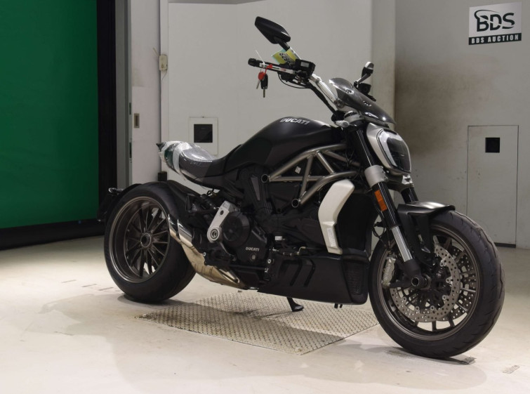 Мотоцикл Ducati X DIAVEL з пробігом 25160 km