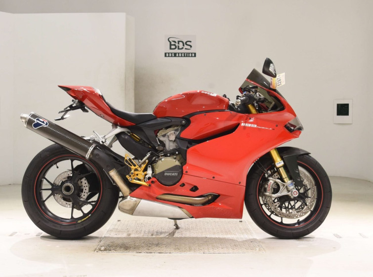 Мотоцикл Ducati 1199 PANIGALE S с пробегом 30815 km