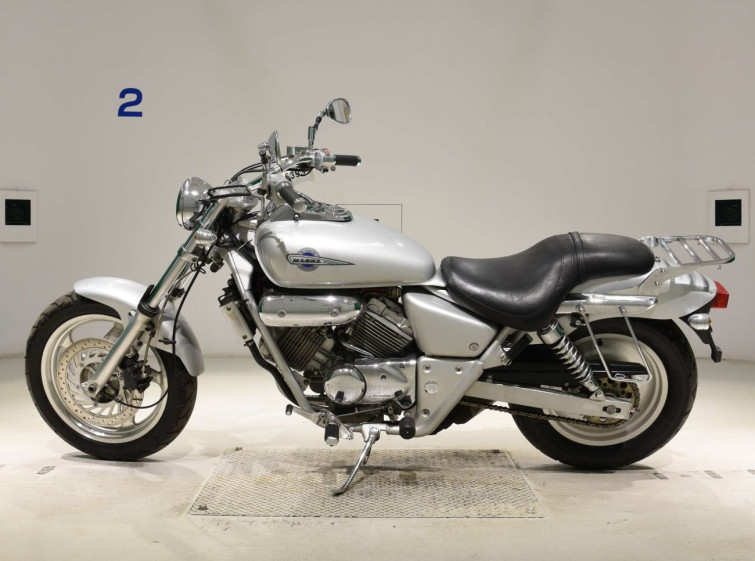 Мотоцикл Honda MAGNA 250 с пробегом 11901 km