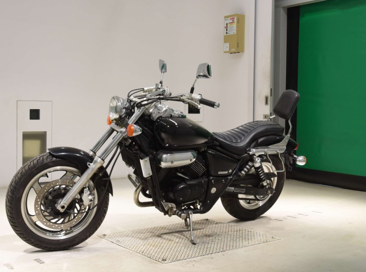 Мотоцикл Honda MAGNA 250 з пробігом 17891 km