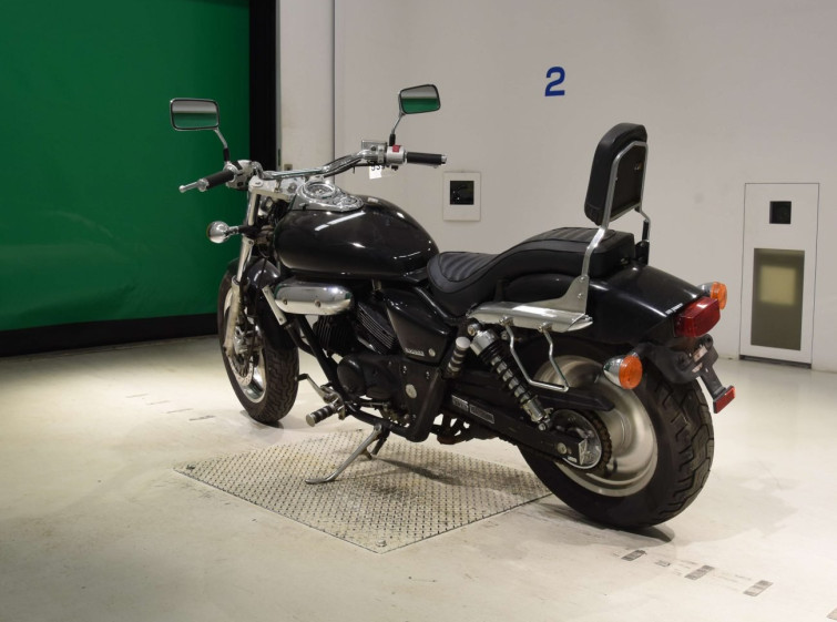 Мотоцикл Honda MAGNA 250 з пробігом 17891 km