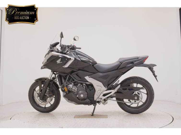 Мотоцикл Honda NC750XD-3 з пробігом 63 km