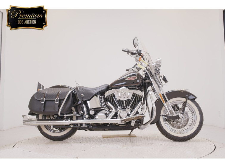 Мотоцикл HD FLSTS-I 1450 с пробегом 4010 km