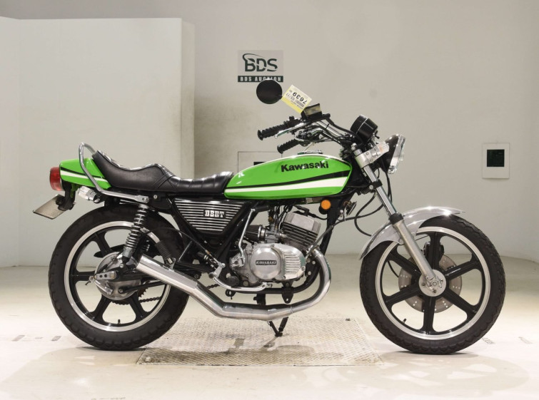 Мотоцикл Kawasaki KH250 с пробегом 2229 km