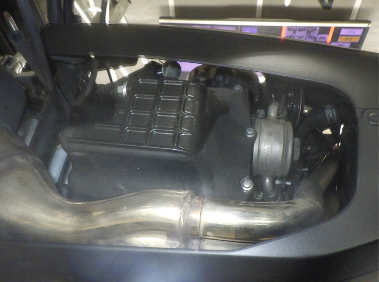 Мотоцикл Honda SR400 с пробегом 7397 km