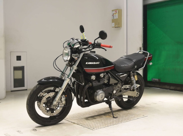 Мотоцикл Kawasaki ZEPHYR400 з пробігом 22776 km