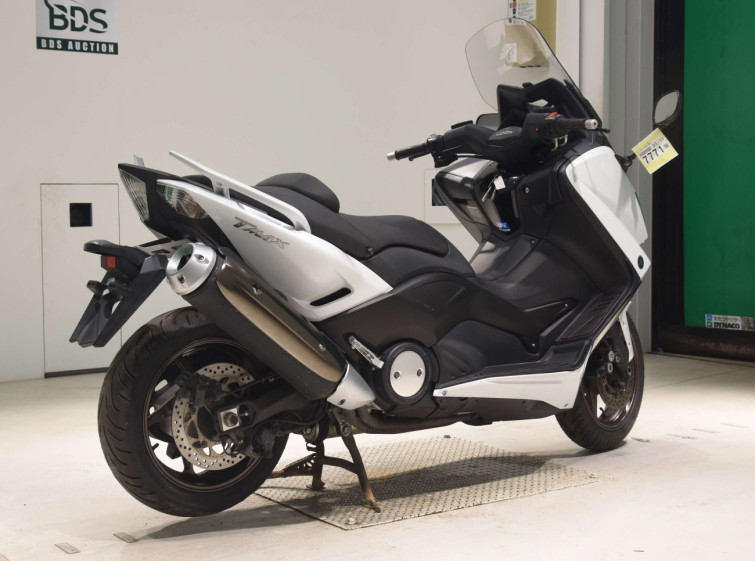 Мотоцикл Yamaha T-MAX530 с пробегом 20620 km