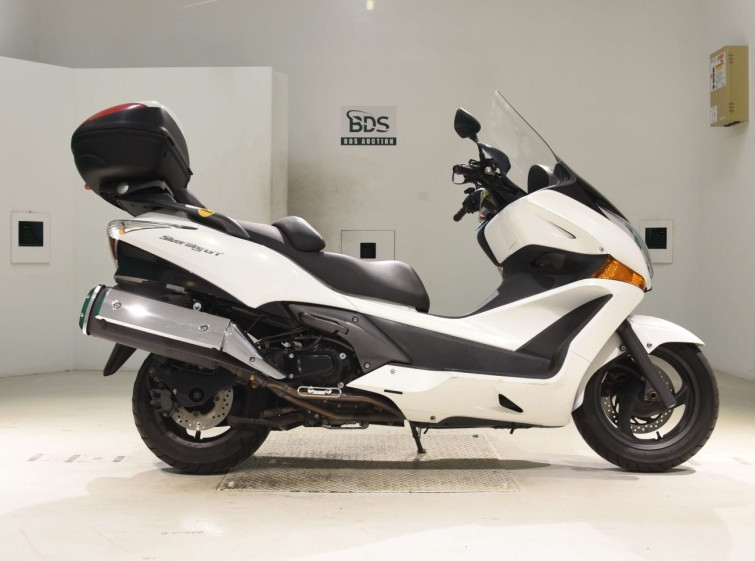 Мотоцикл Honda SILVERWING400GT с пробегом 32664 km
