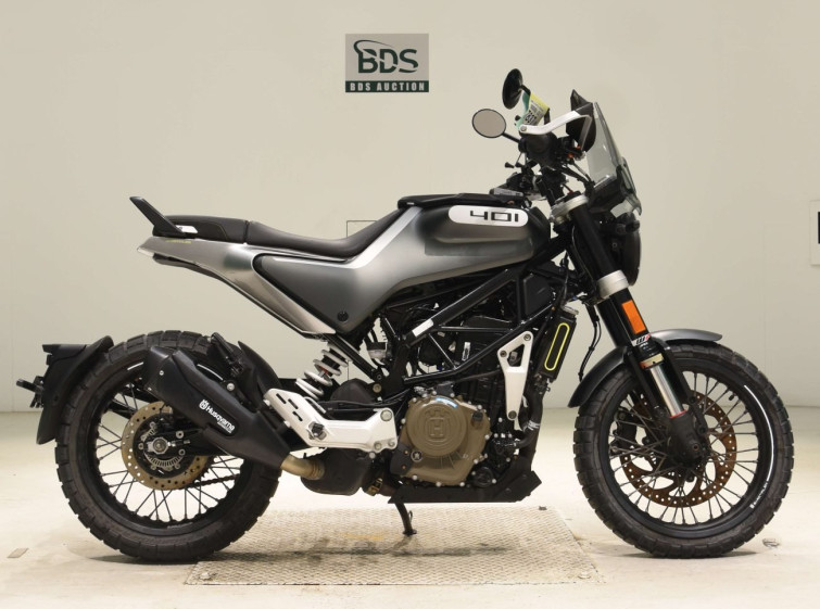 Мотоцикл Husqvarna SVARTPILEN 401 с пробегом 3648 km