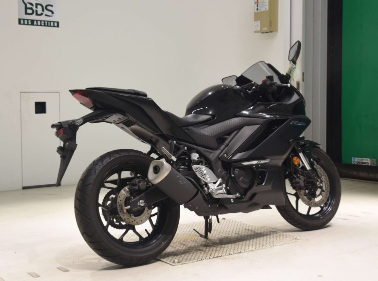Мотоцикл Yamaha YZF-R25 з пробігом 6467 km