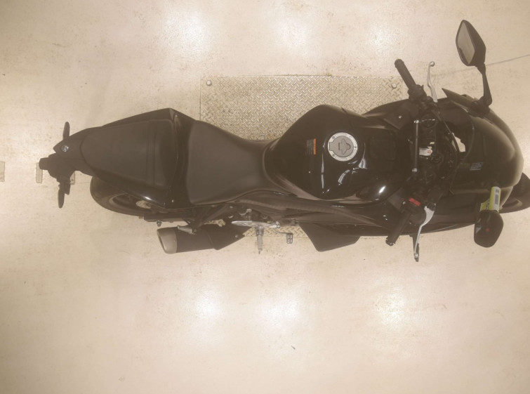 Мотоцикл Yamaha YZF-R25 з пробігом 6467 km