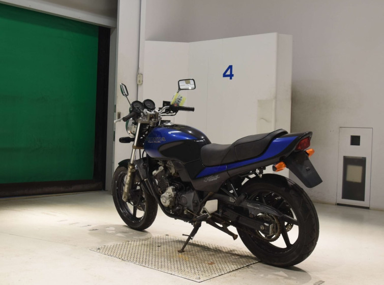 Мотоцикл Honda JADE CB250 с пробегом 9516 km