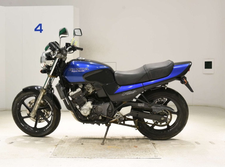 Мотоцикл Honda JADE CB250 с пробегом 9516 km