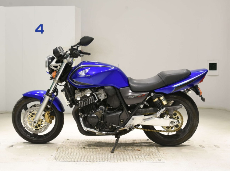 Мотоцикл Honda CB400SFV