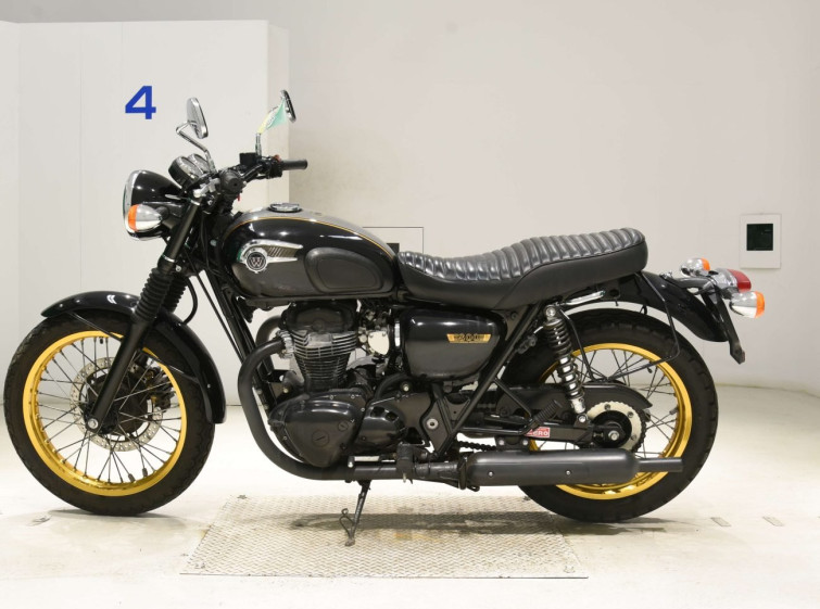 Мотоцикл Kawasaki W800 с пробегом 43318 km