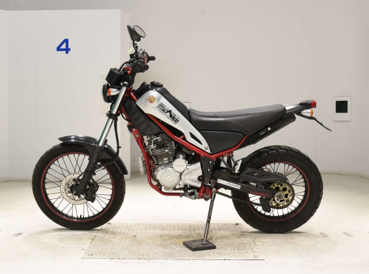 Мотоцикл Yamaha TRICKER-2 с пробегом 17231 km