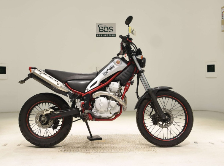 Мотоцикл Yamaha TRICKER-2 с пробегом 17231 km