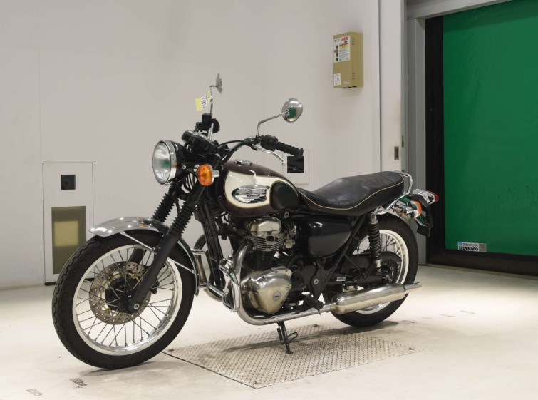 Мотоцикл Kawasaki W400 с пробегом 74260 km