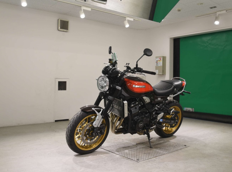 Мотоцикл Kawasaki Z900RS з пробігом 4436 km