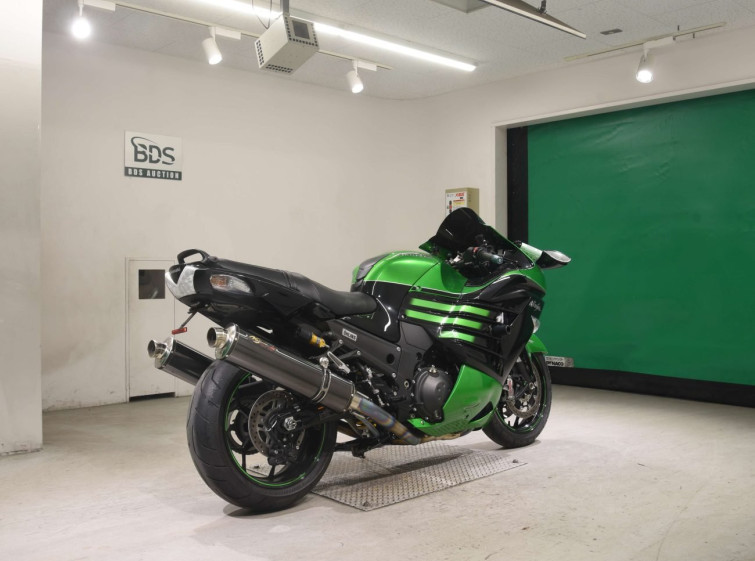 Мотоцикл Kawasaki NINJA ZX-14RA з пробігом 2065 km