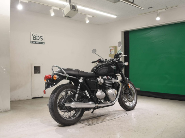 Мотоцикл Triumph BONNEVILLE T120 з пробігом 18981 km