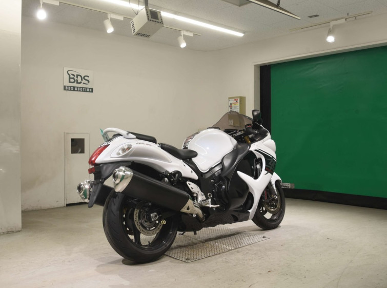 Мотоцикл Suzuki GSX1300R HAYABUSA з пробігом 16199 km