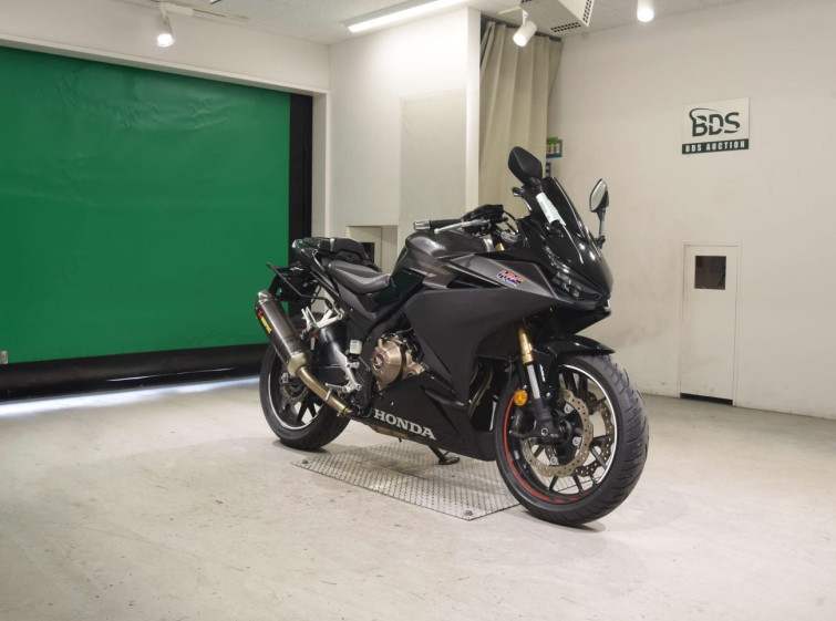 Мотоцикл Honda CBR400R с пробегом 15843 km