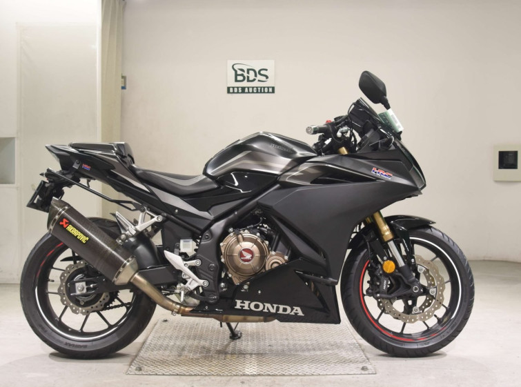 Мотоцикл Honda CBR400R с пробегом 15843 km