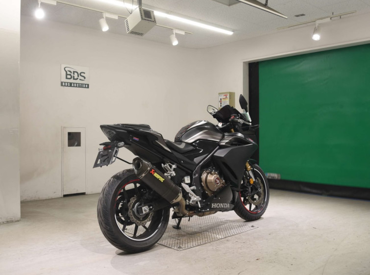 Мотоцикл Honda CBR400R с пробегом 15843 km