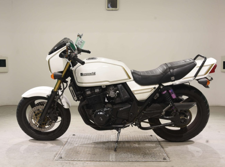 Мотоцикл Kawasaki ZRX400 с пробегом 23042 km